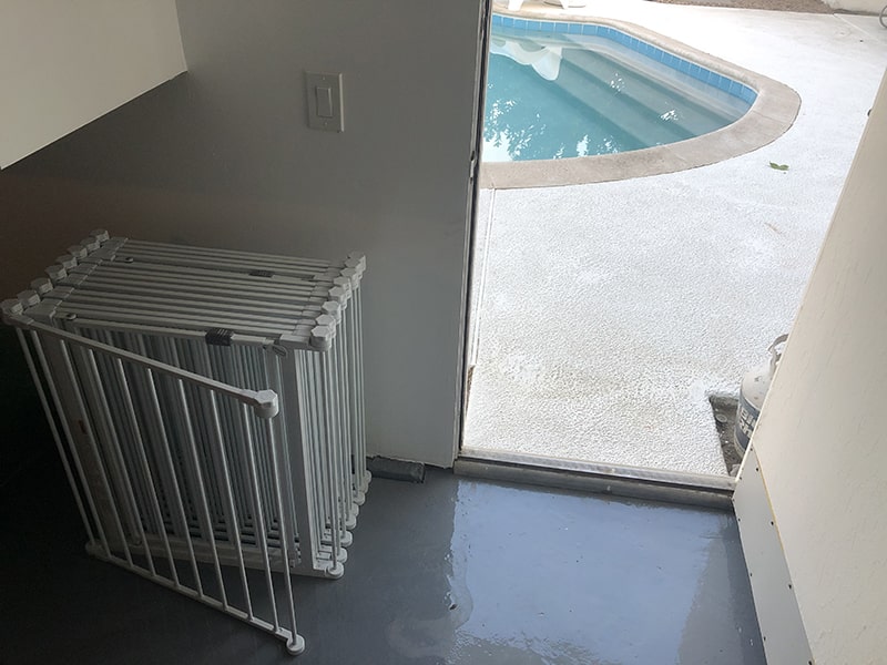 Casa Via Corona Baby Gate Mount